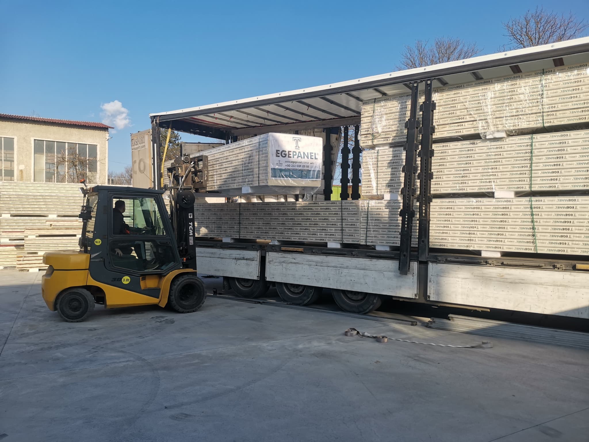 Реална база и наличности