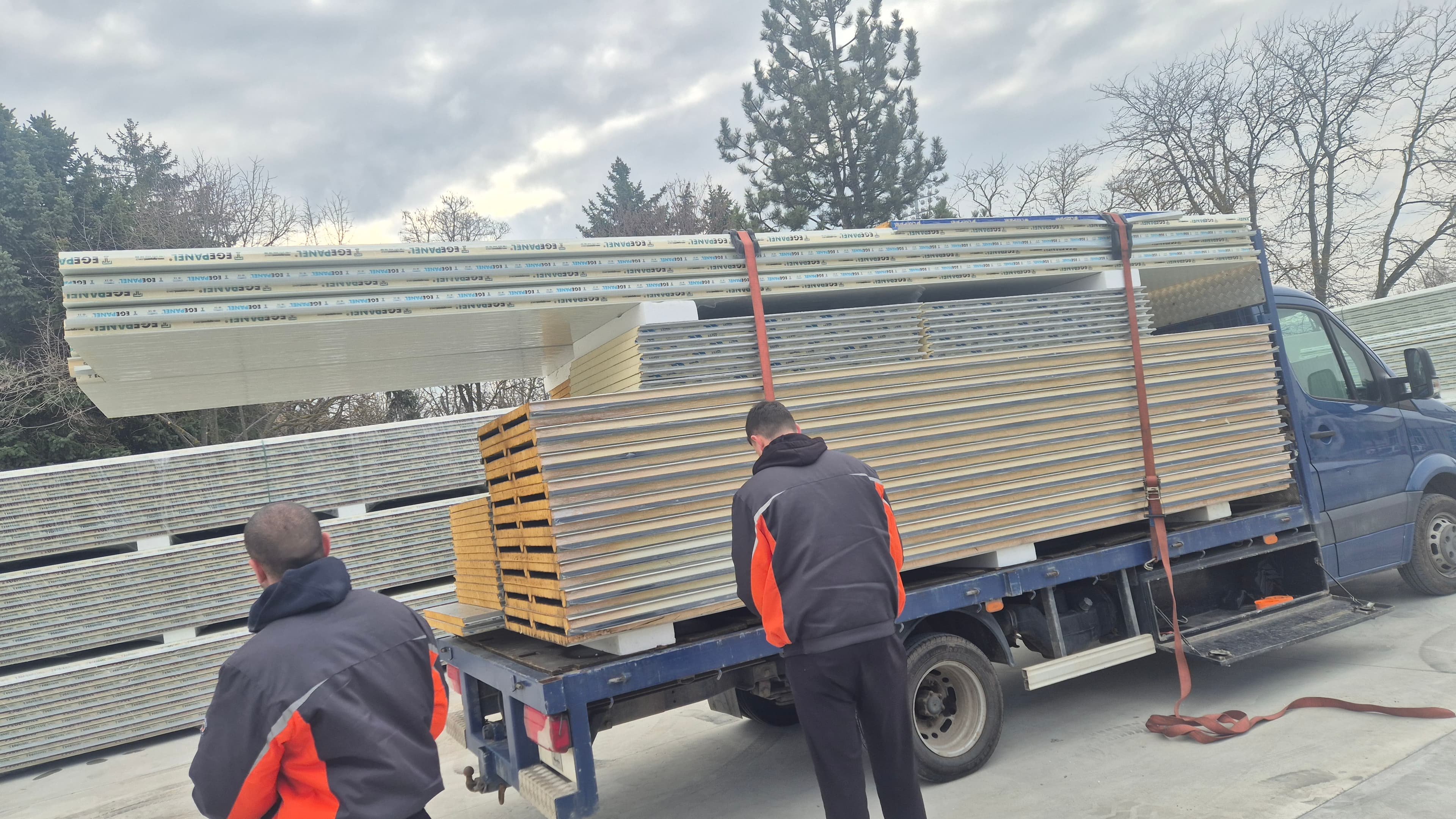 Транспорт и доставка