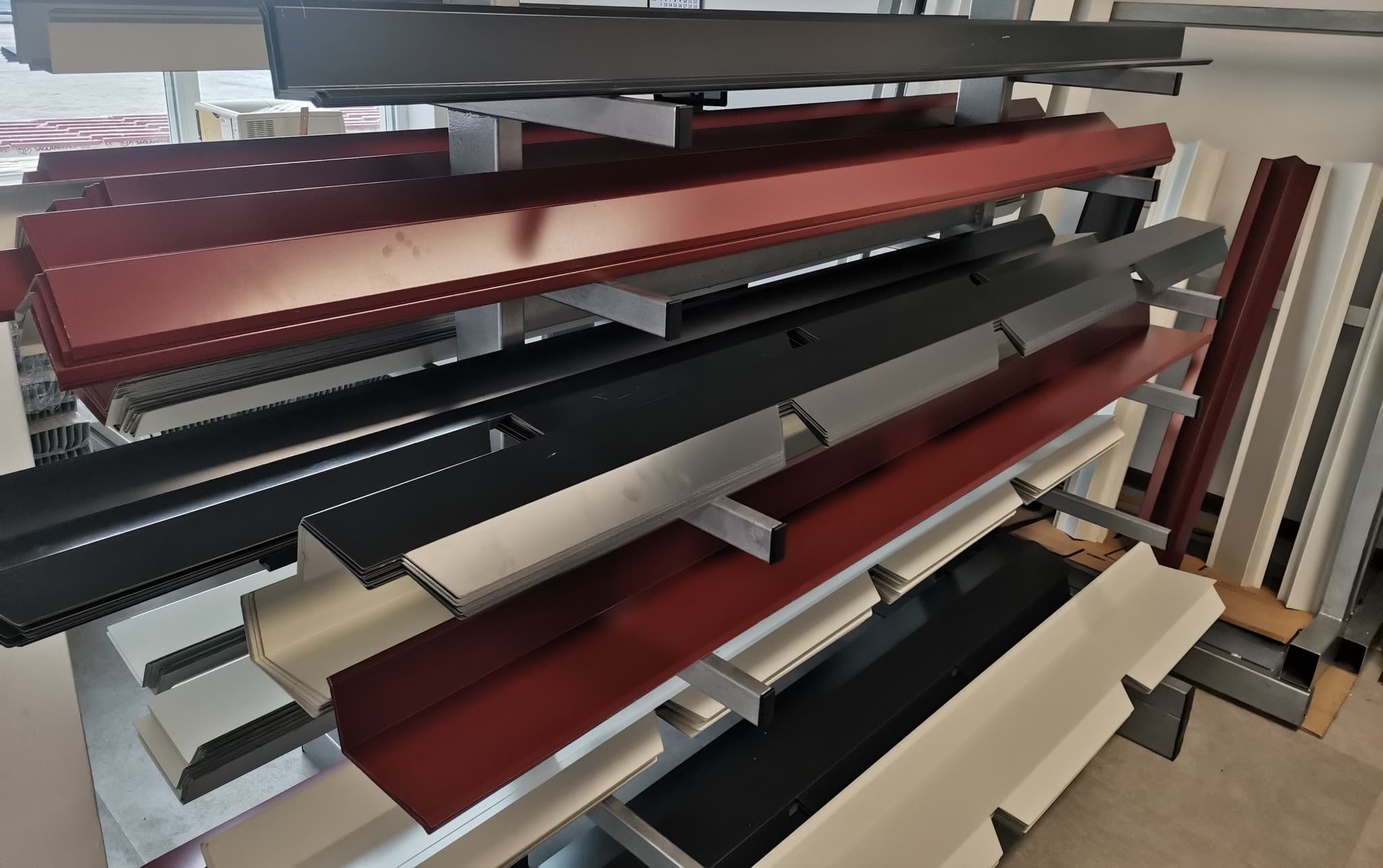 Обшивки и завършващи елементи